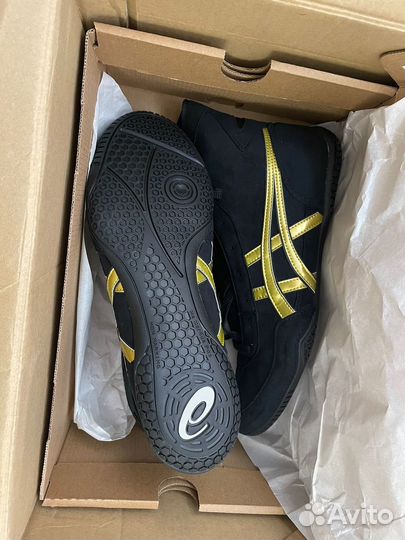 Борцовки asics
