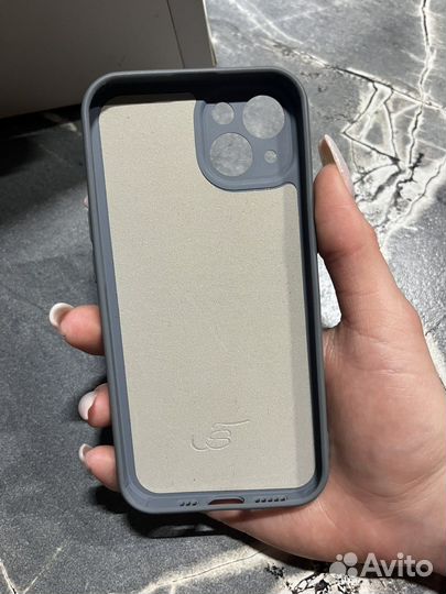 Чехол на iPhone 13