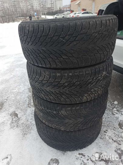 Nokian Tyres Hakkapeliitta R3 235/45 R18
