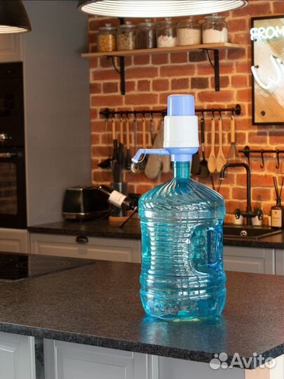 Механическая помпа для воды