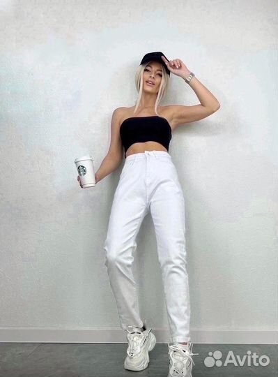 Белые джинсы