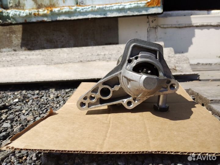 Стартер двс Ниссан Куб HR 15 DE