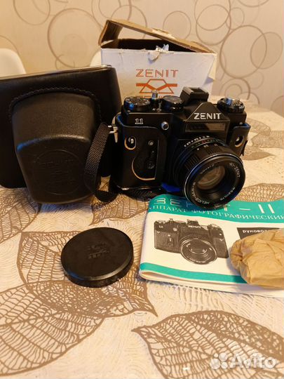 Плёночный фотоаппарат zenit 11