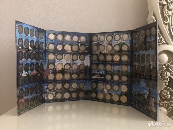 Юбилейные монеты 10 рублей (биметалл)