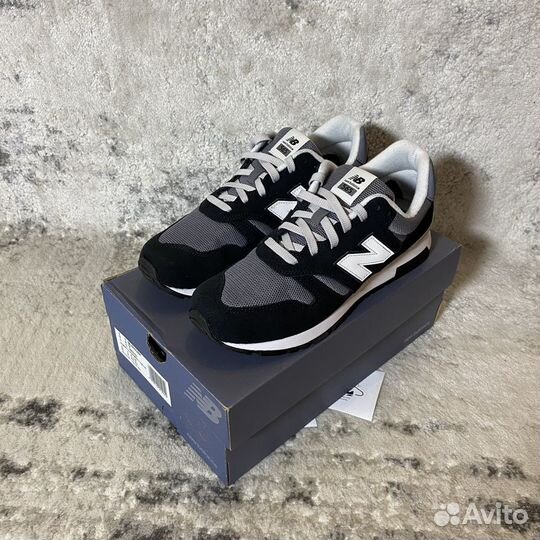 Кроссовки New Balance 565 новые 9,5UK