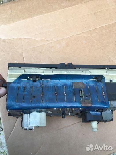 Понель приборов редкая гольф 2