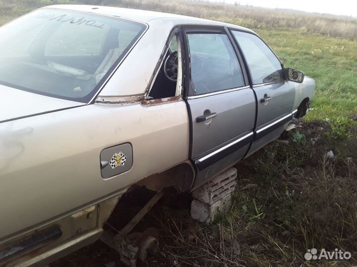 Запчасти на audi 100 с3