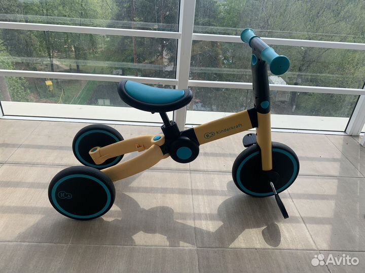 Велосипед беговел 4 в 1