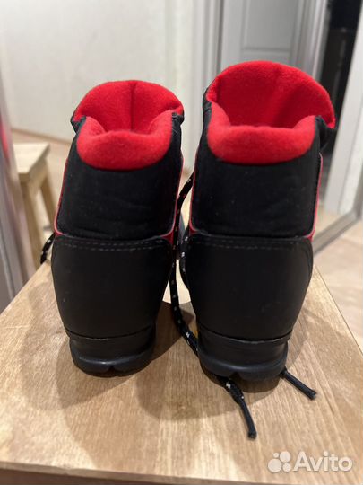 Лыжные ботинки 33 размер