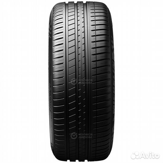 Michelin Pilot Sport 3 245/45 R19 102Y