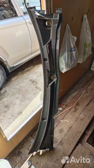 Жабо,решетка для дворников Тайота 10