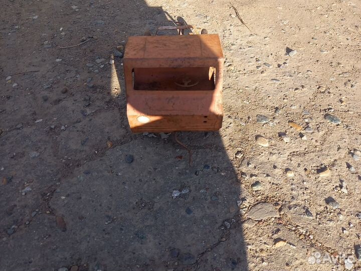 Игрушка машинка железная