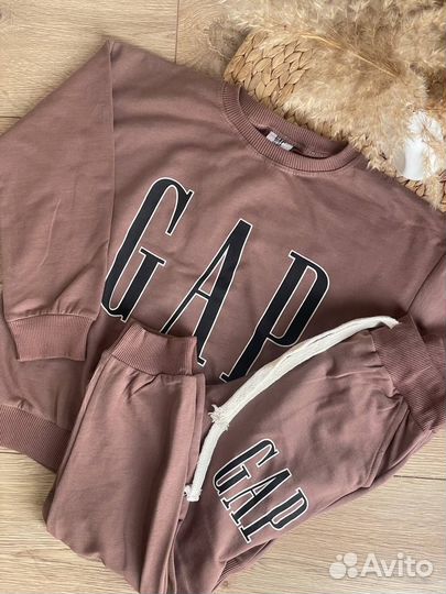 Костюм GAP на мальчика