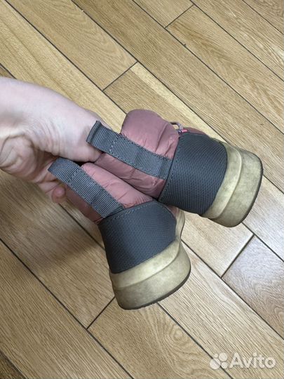 Ботинки для девочки