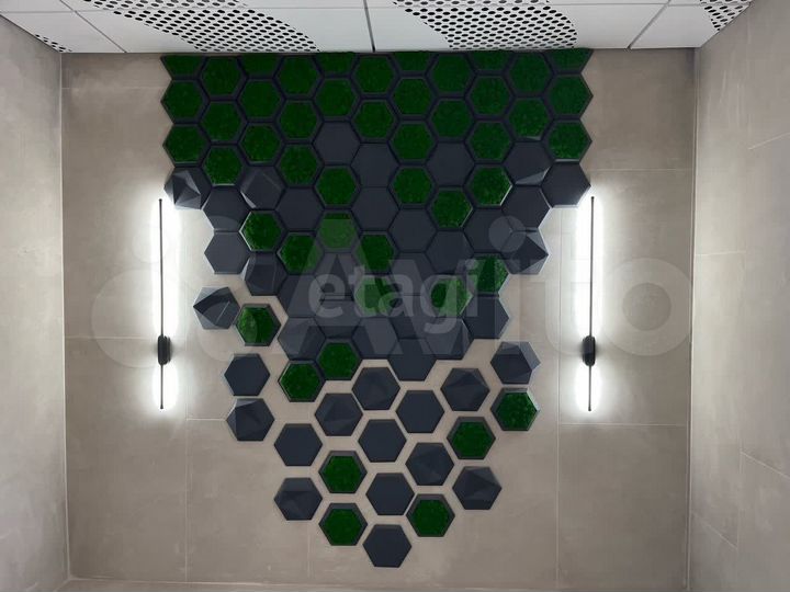 2-к. квартира, 79,1 м², 4/10 эт.