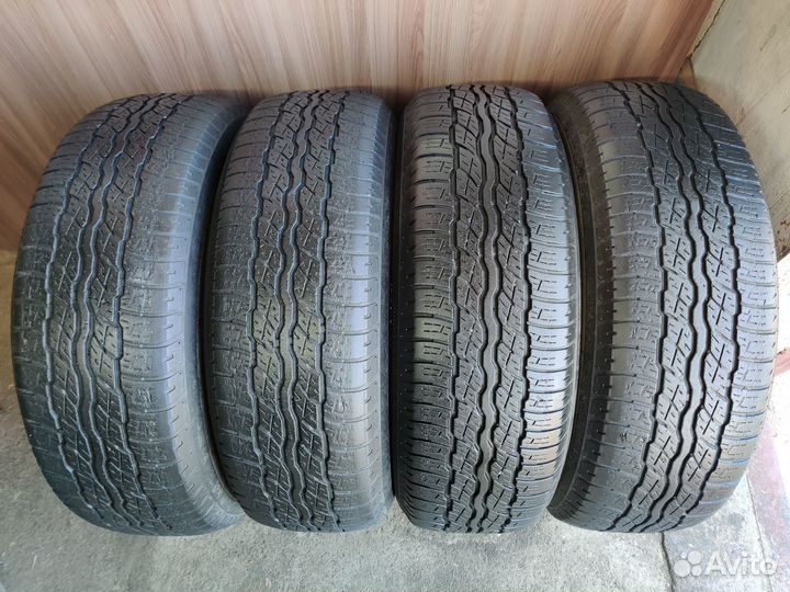 Bridgestone Dueler H/T 687 225/65 R17