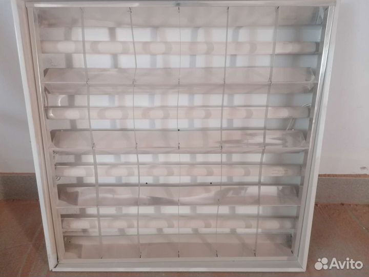 Светильник потолочный подвесной бу