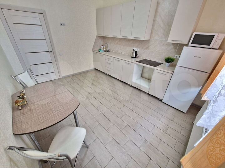 1-к. квартира, 45 м², 1/14 эт.