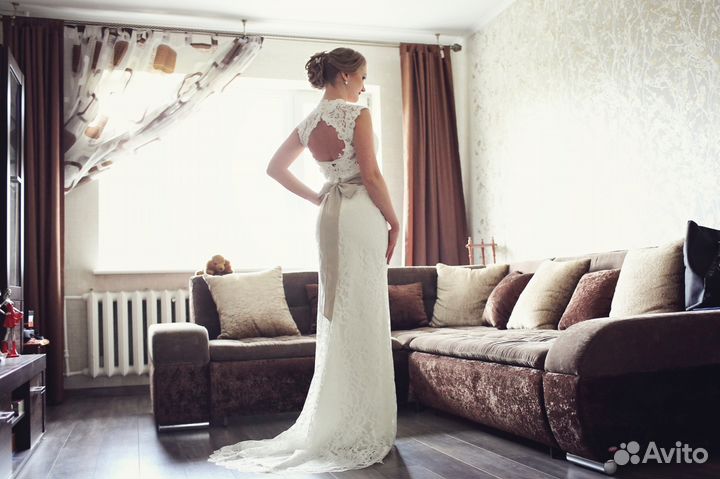 Легкое кружевное свадебное платье