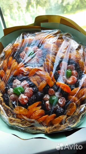 Букет из сухофруктов
