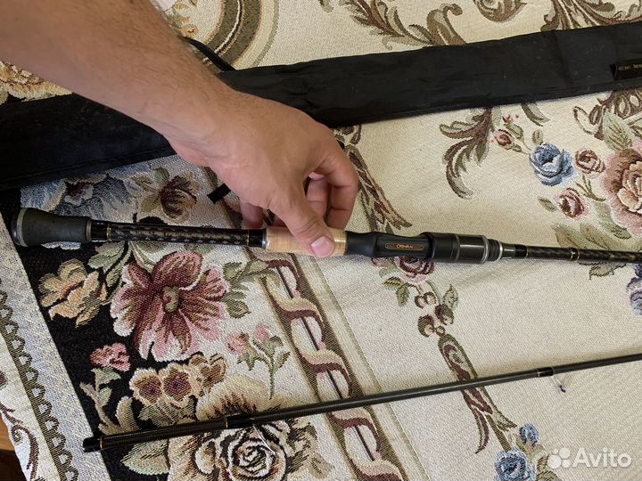 Спиннинг caiman Twitch Fighter