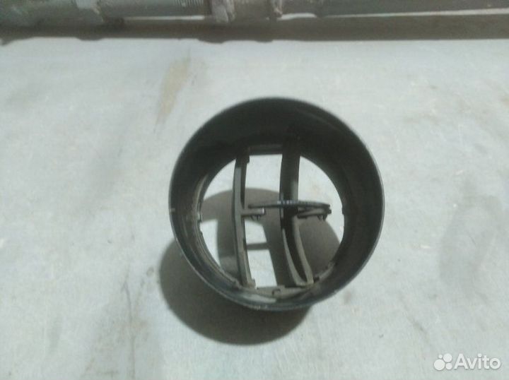 Дефлектор воздушный LADA Granta седан 11186 2013