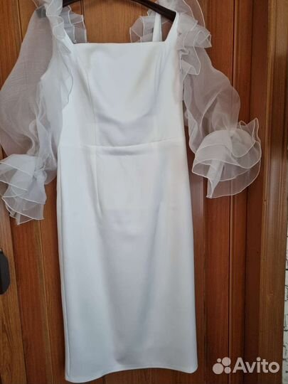 Белое платье для торжественных мероприятий
