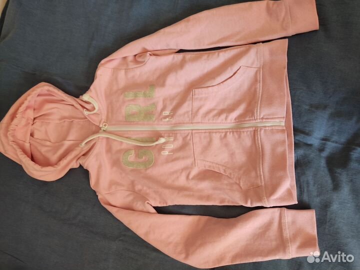 Кофты за две 250