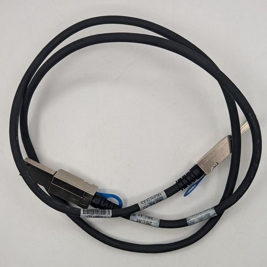 [5521803-203] Кабель 5521803-208, Hitachi, Sas, 1.3