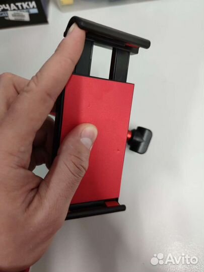 Раздвижной автомобильный держатель на подголовник