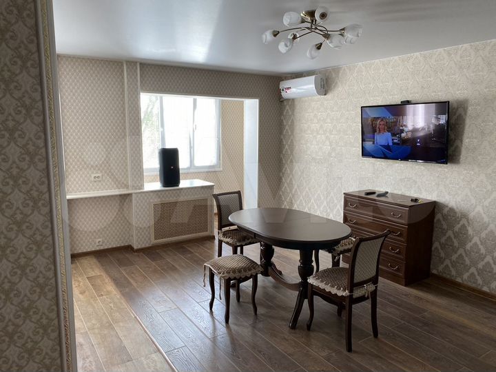 2-к. квартира, 60 м², 3/5 эт.