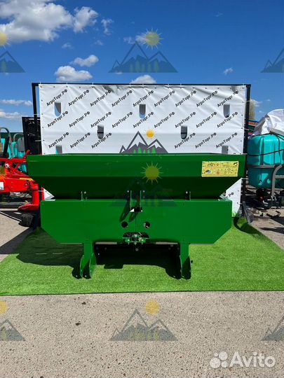 Разбрасыватель удобрений Оптсельмаш Стандарт 1050, 2024