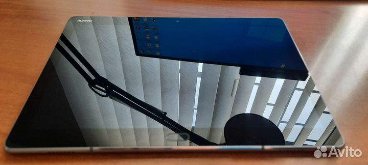 Планшет Huawei Mediapad m3 lite 10