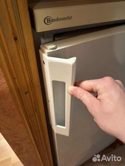 Исправный морозильник Bauknecht