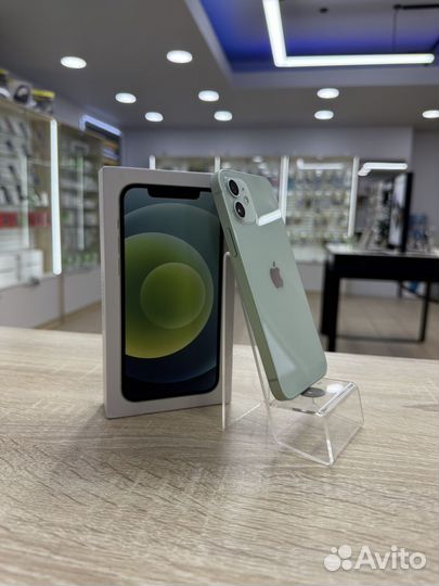 iPhone 12, 64 ГБ