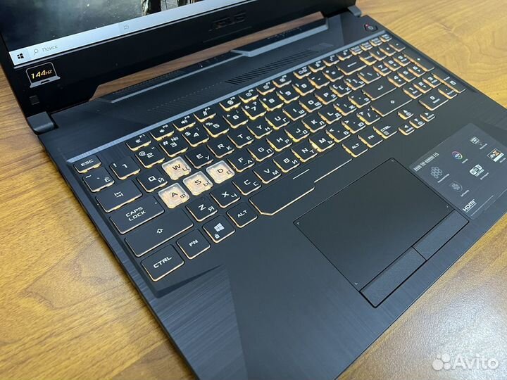 Яркий и мощный игровой ноутбук Asus