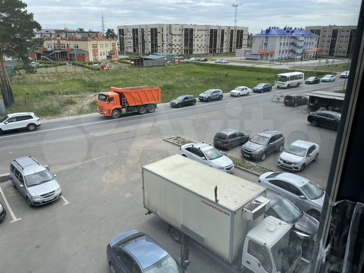 Торговая площадь, 1500 м²