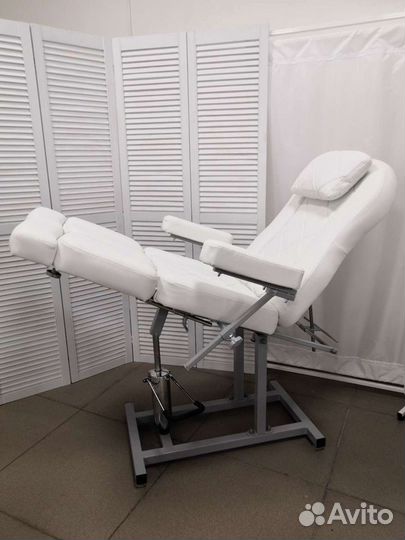 Педикюрное кресло на гидравлике