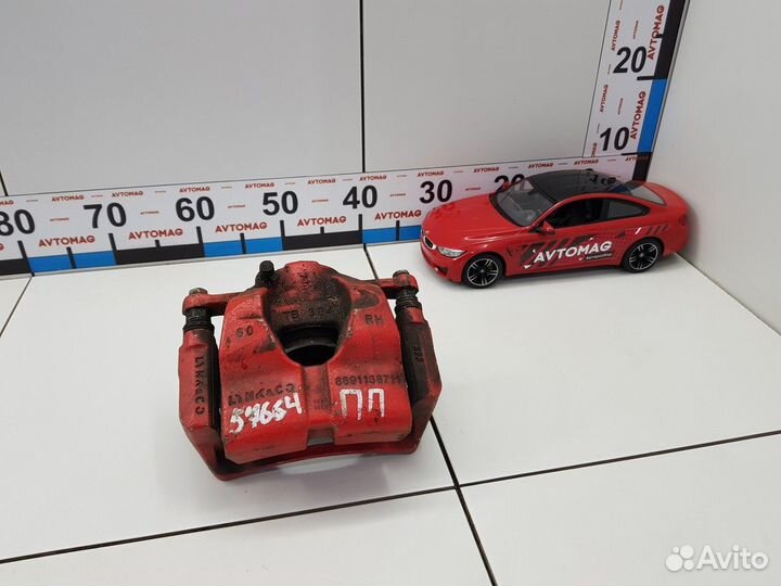 Суппорт передний правый (Geely Tugella)