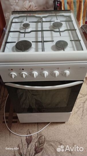 Газовая плита с электрической духовкой