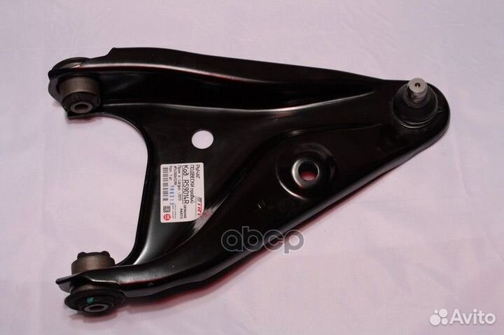 Рычаг подвески правый 6001547519 TRT RS9014R Re