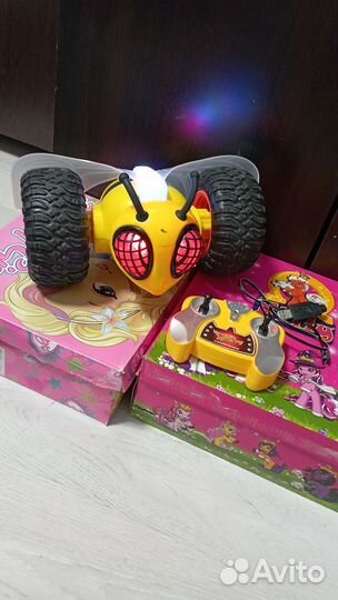 Яйца динозавра, край бебис, пупсы,пчела