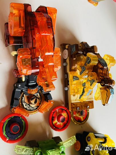 Игрушки дикие скричеры