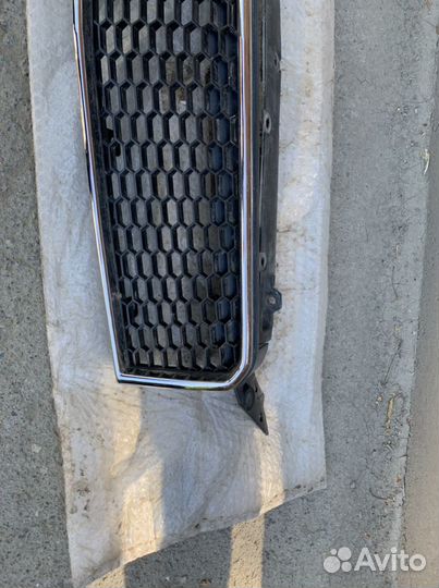 Решетка радиатора chevrolet aveo t255