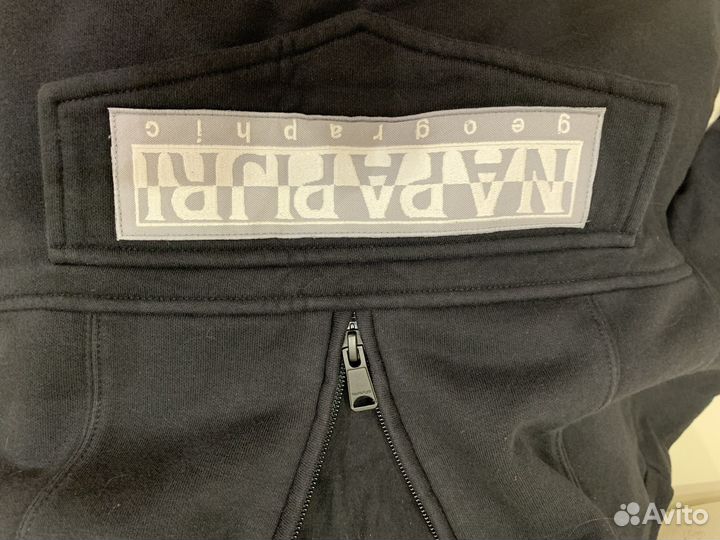 Свитер мужской