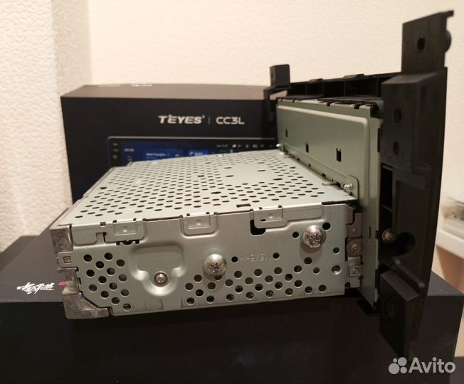 Команд/магнитофон/головное устройство Сузуки