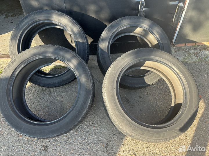 Bridgestone Ice Cruiser 7000 255/55 R19
