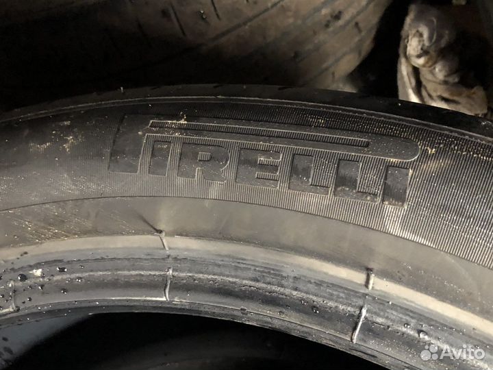 Pirelli P Zero 275/40 R19