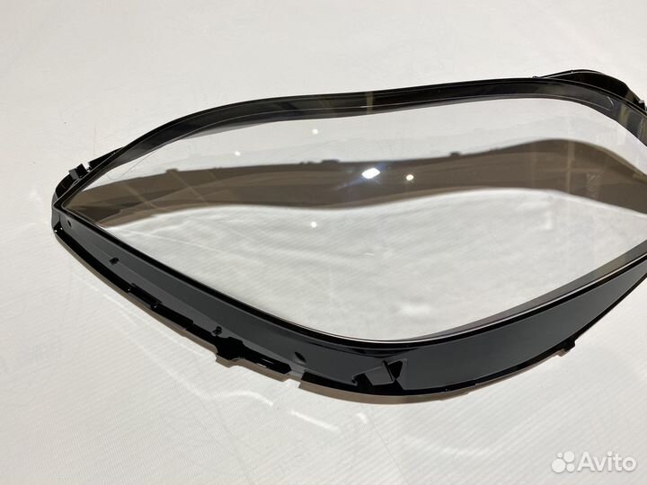 Правое стекло фары Mercedes W218 рестайлинг