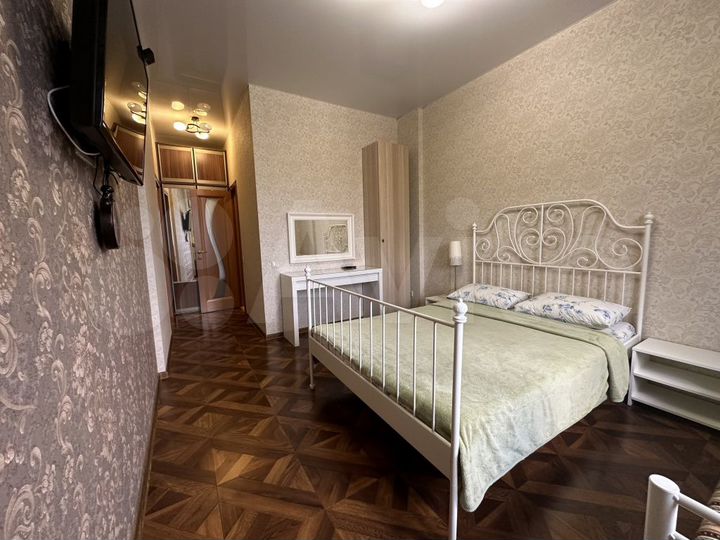 2-к. квартира, 60 м², 6/6 эт.